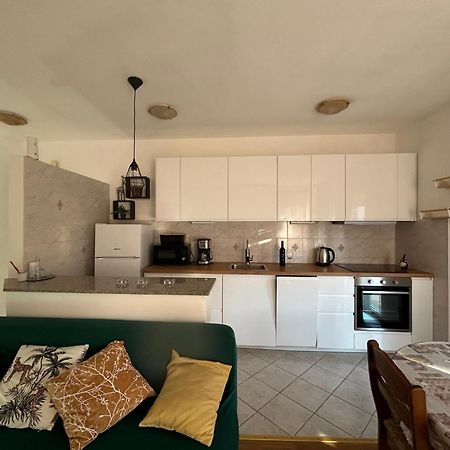 Apartman Petra Kaštela Buitenkant foto
