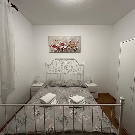 Apartman Petra Kaštela Buitenkant foto