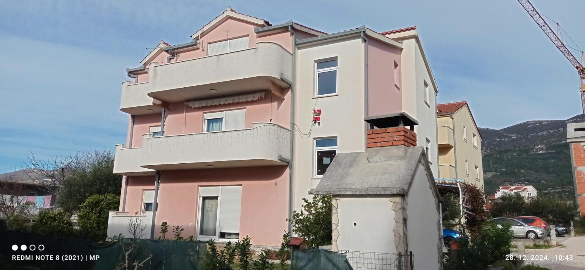 Apartman Petra Kaštela Buitenkant foto